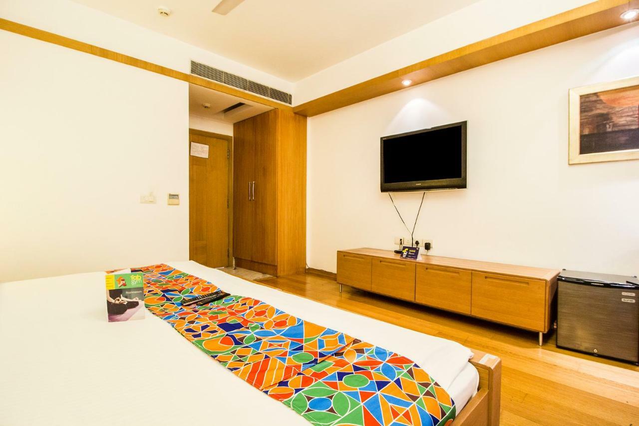 Fabhotel Raj Darbar Gurgaon Eksteriør bilde