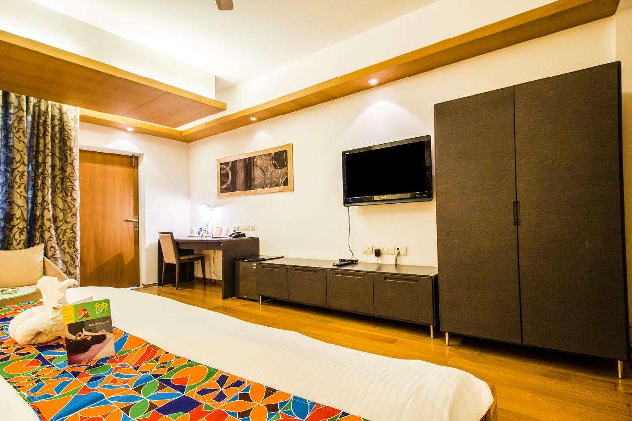 Fabhotel Raj Darbar Gurgaon Eksteriør bilde